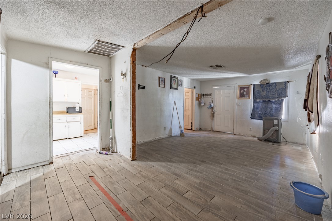 2529 Magnet Street North Las Vegas NV 89030