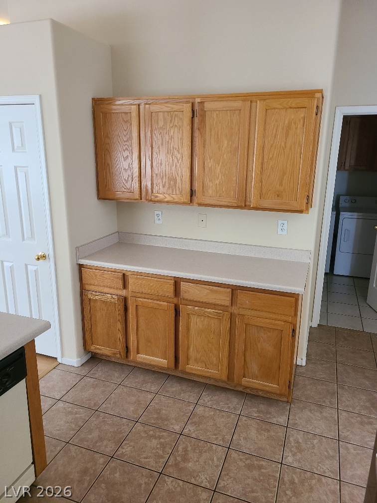 9013 Crooked Shell Avenue Las Vegas NV 89143