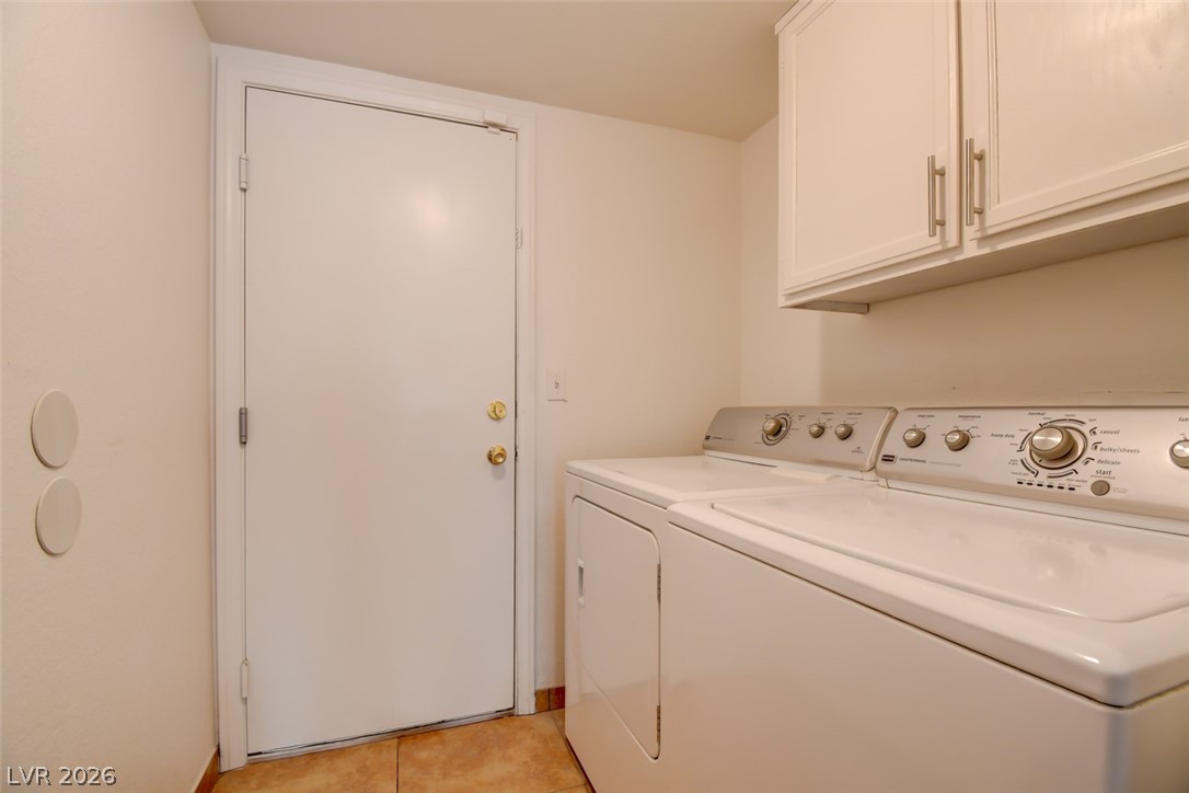 2873 Moonlight Bay Lane Las Vegas NV 89128