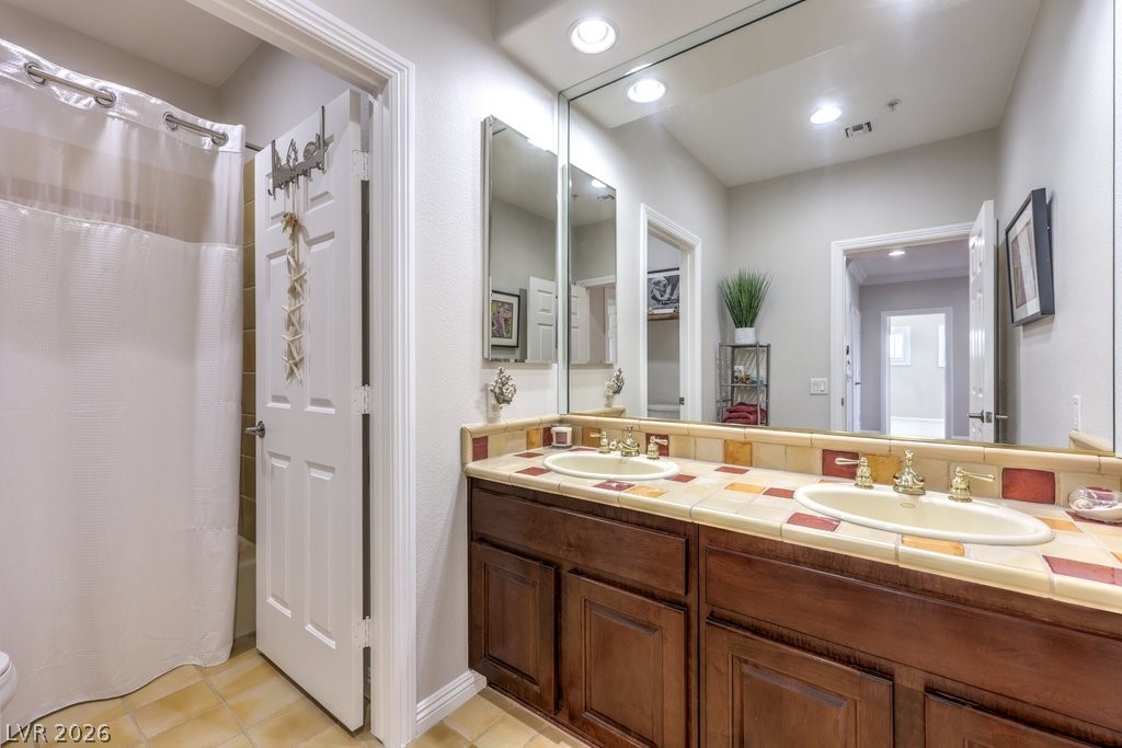14 Brandermill Drive Henderson NV 89052