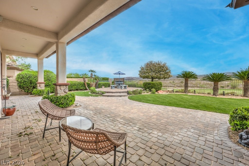 14 Brandermill Drive Henderson NV 89052