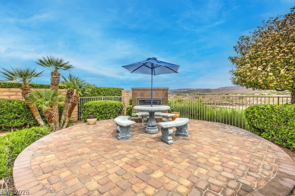 14 Brandermill Drive Henderson NV 89052