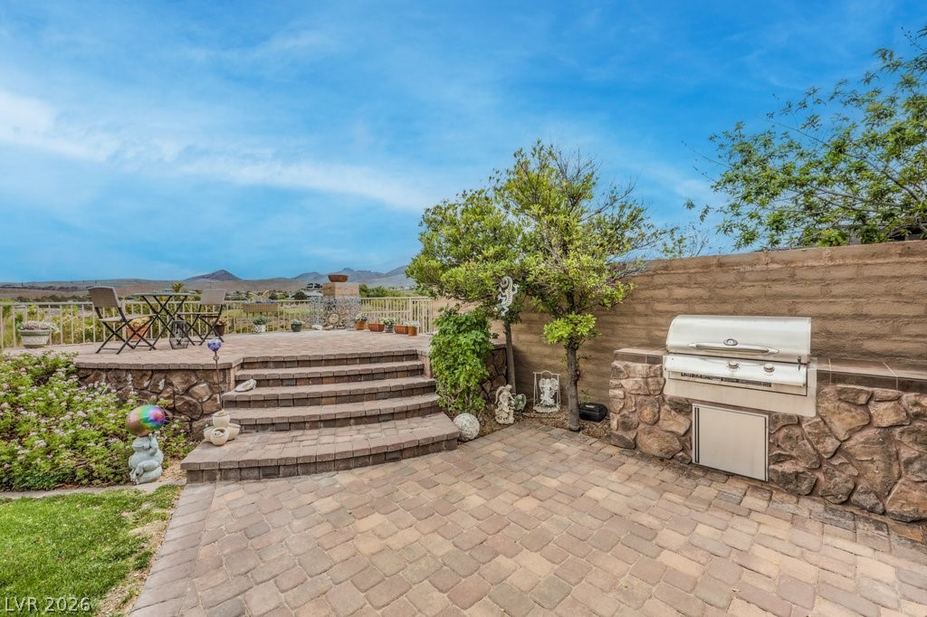 14 Brandermill Drive Henderson NV 89052