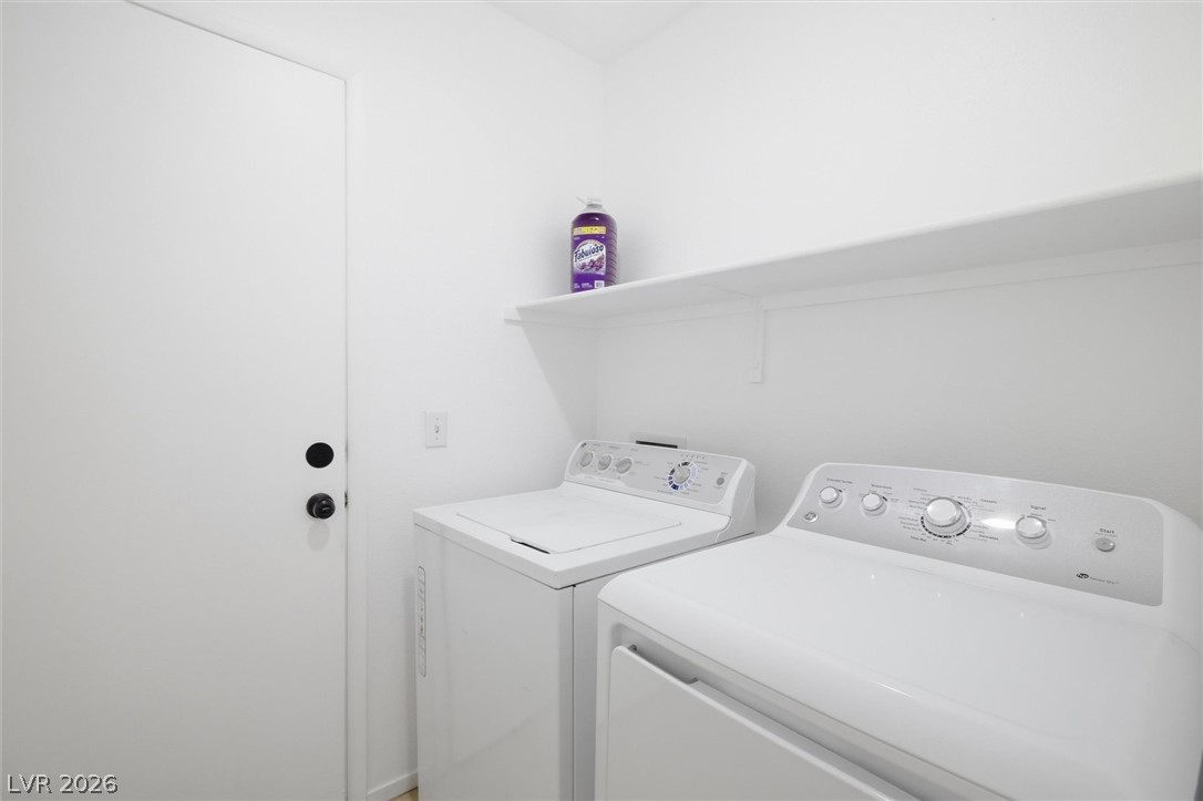 2441 Saguaro Point Street Las Vegas NV 89115