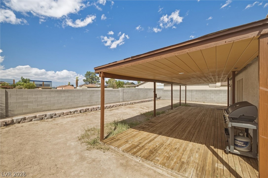 2441 Saguaro Point Street Las Vegas NV 89115