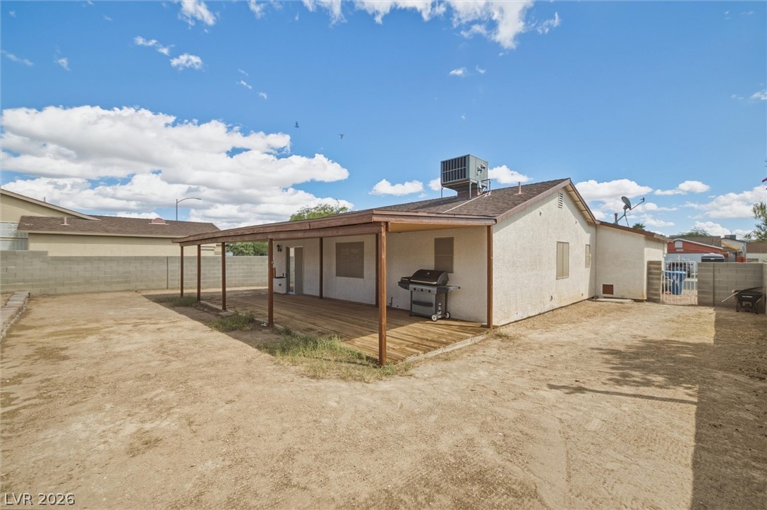 2441 Saguaro Point Street Las Vegas NV 89115