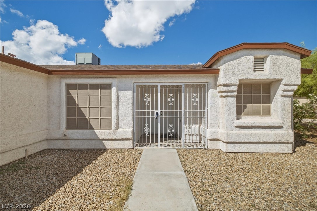 2441 Saguaro Point Street Las Vegas NV 89115