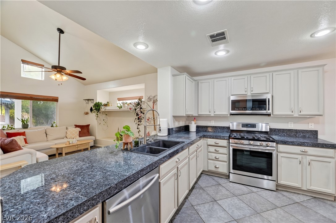 5925 Willis Street North Las Vegas NV 89031