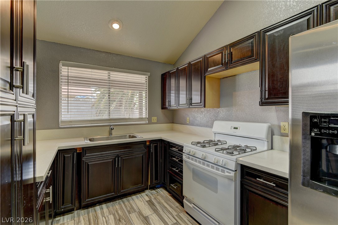 536 Crony Avenue Henderson NV 89011