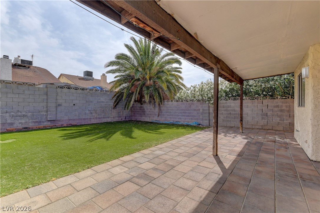 536 Crony Avenue Henderson NV 89011