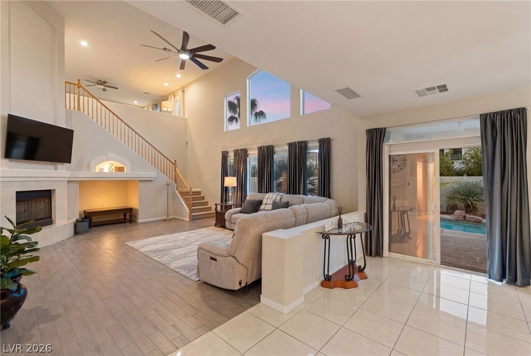 8929 Glenistar Gate Avenue Las Vegas NV 89143