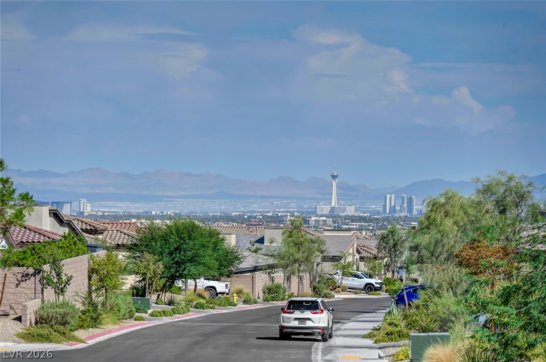 10257 Sequoia Falls Place Las Vegas NV 89149