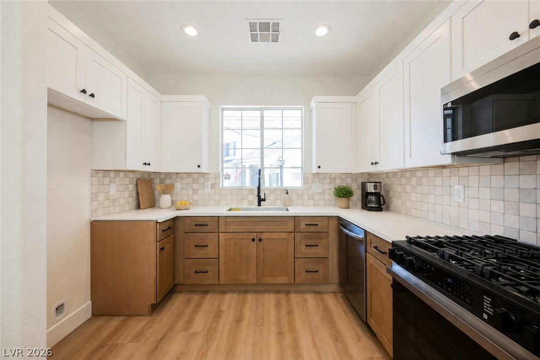 10361 Adams Chase Street Las Vegas NV 89183