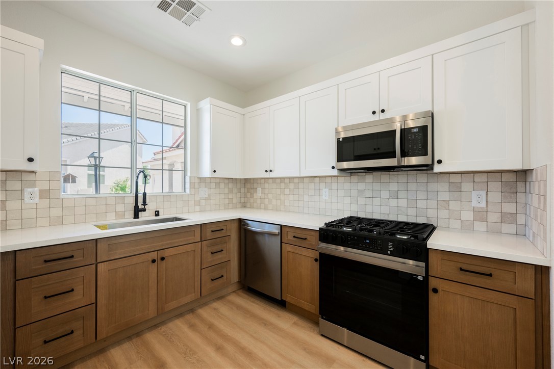 10361 Adams Chase Street Las Vegas NV 89183