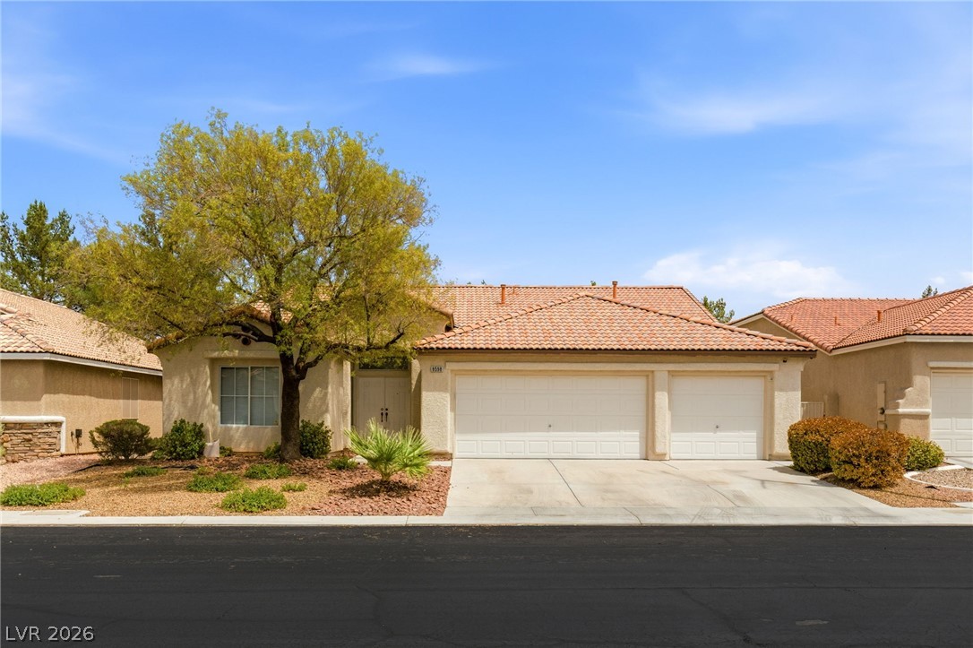 8598 Waterford Bend Street Las Vegas NV 89123