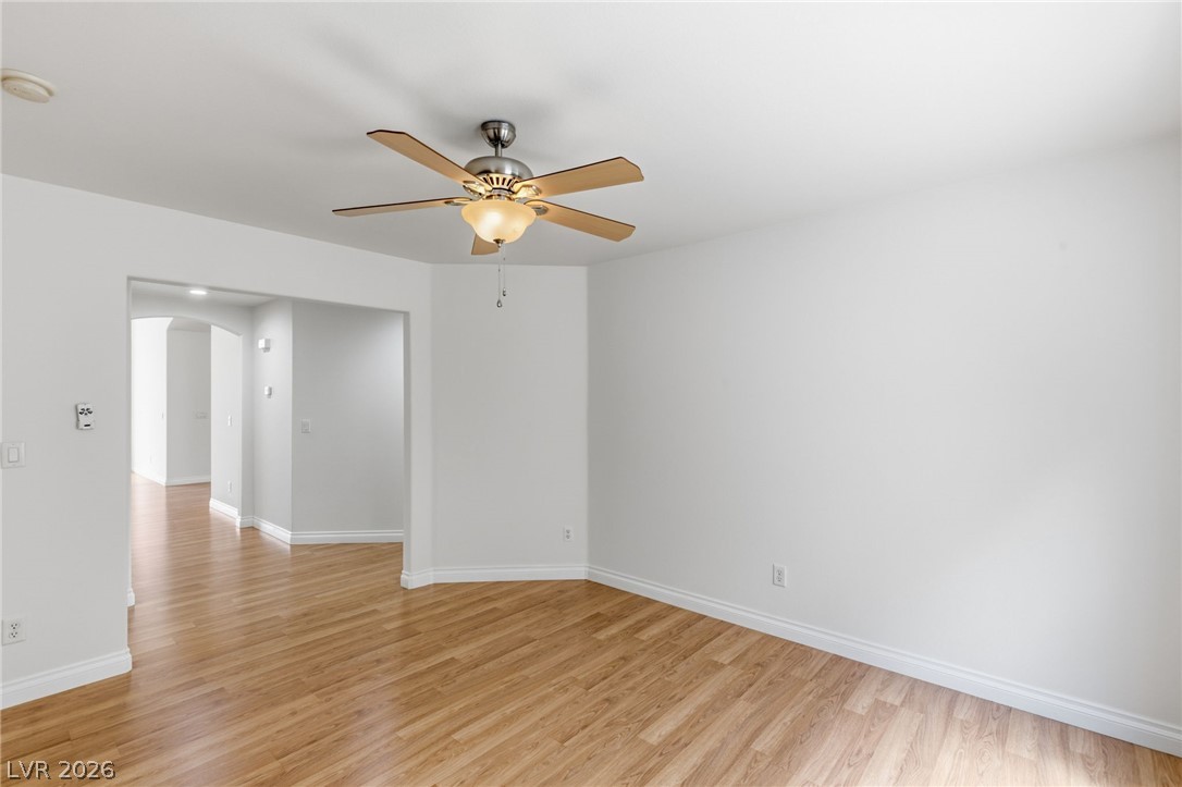 8598 Waterford Bend Street Las Vegas NV 89123