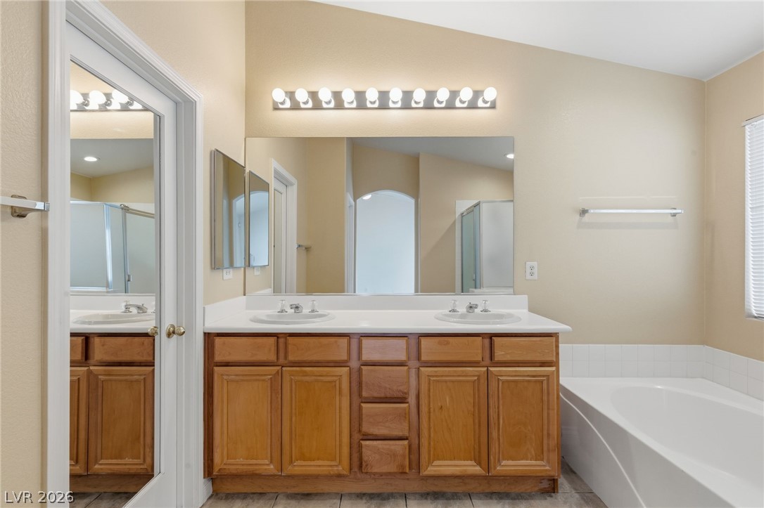 8598 Waterford Bend Street Las Vegas NV 89123