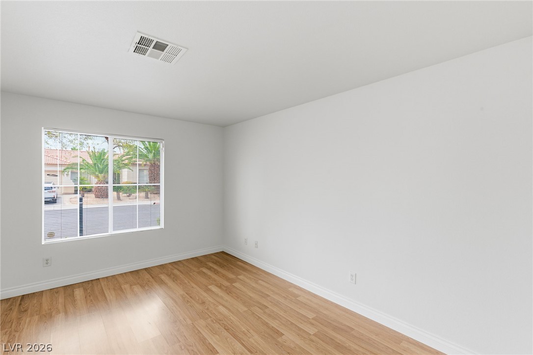 8598 Waterford Bend Street Las Vegas NV 89123