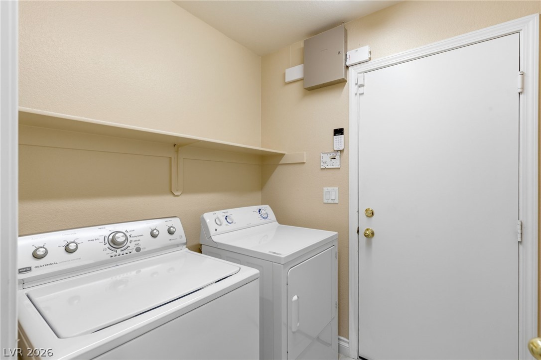 8598 Waterford Bend Street Las Vegas NV 89123