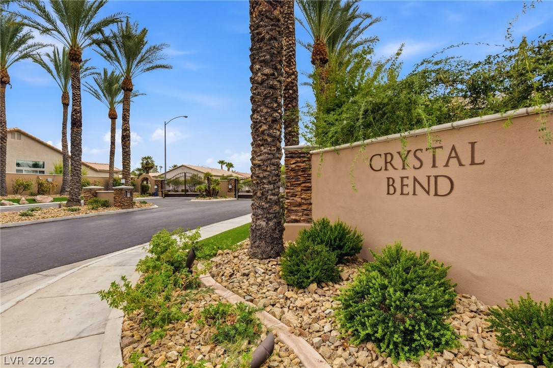 8598 Waterford Bend Street Las Vegas NV 89123