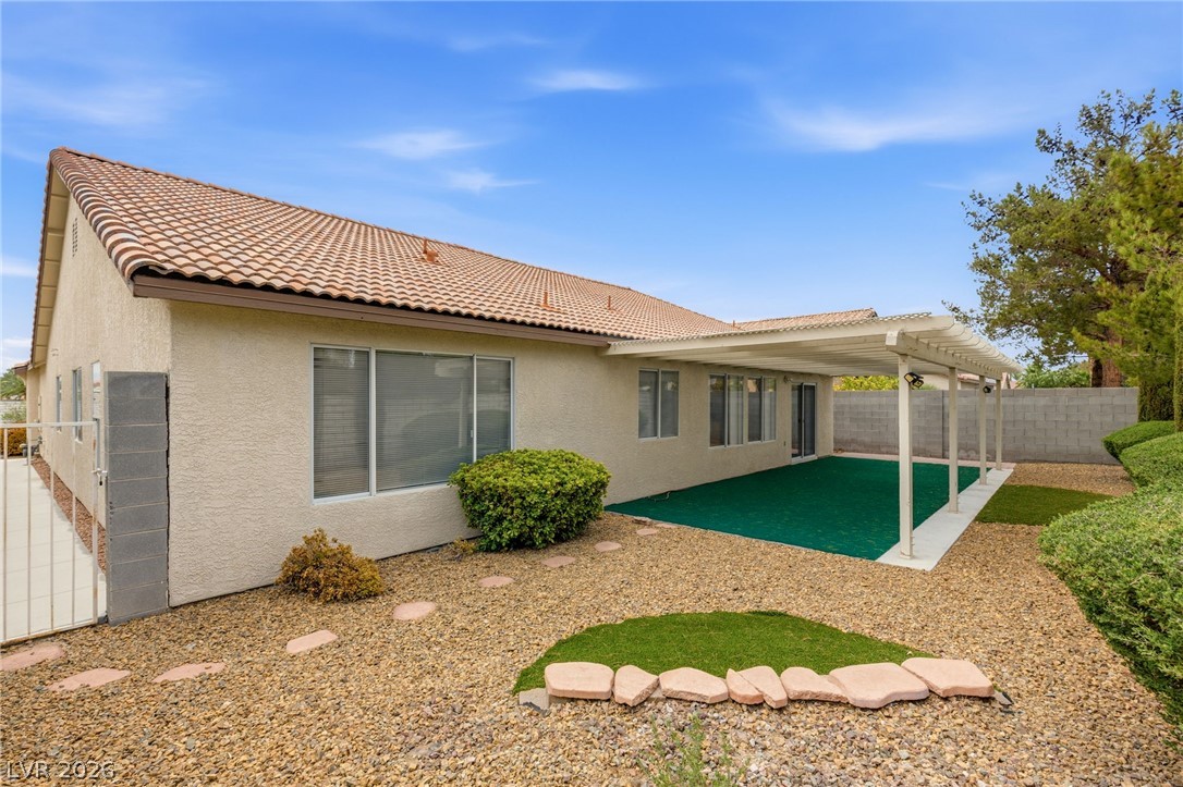 8598 Waterford Bend Street Las Vegas NV 89123