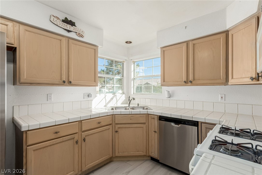 4908 Winterset Drive Las Vegas NV 89130