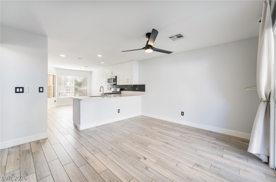 10244 Amber Hue Lane Las Vegas NV 89144