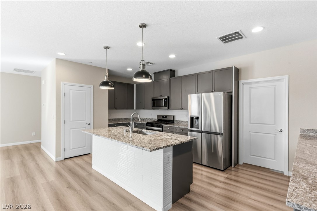 98 Cadence Crest Avenue Henderson NV 89011