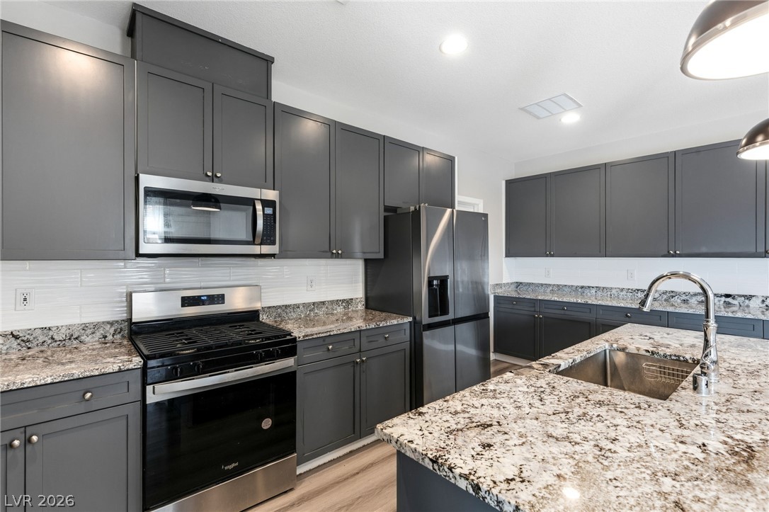 98 Cadence Crest Avenue Henderson NV 89011