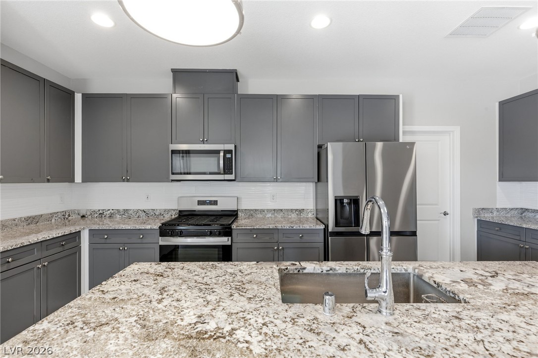 98 Cadence Crest Avenue Henderson NV 89011