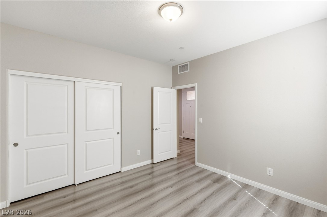 98 Cadence Crest Avenue Henderson NV 89011