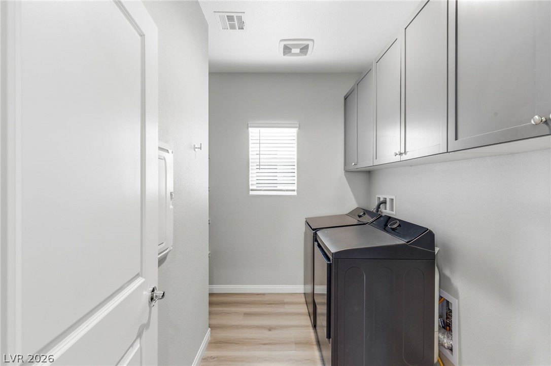 98 Cadence Crest Avenue Henderson NV 89011