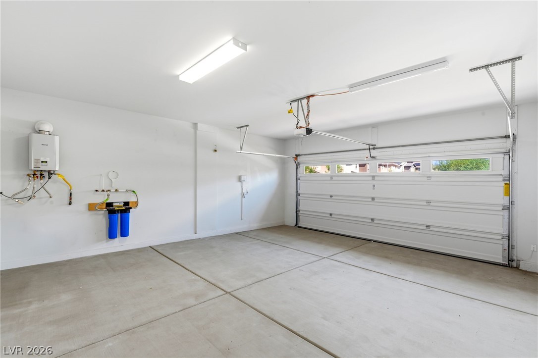 98 Cadence Crest Avenue Henderson NV 89011
