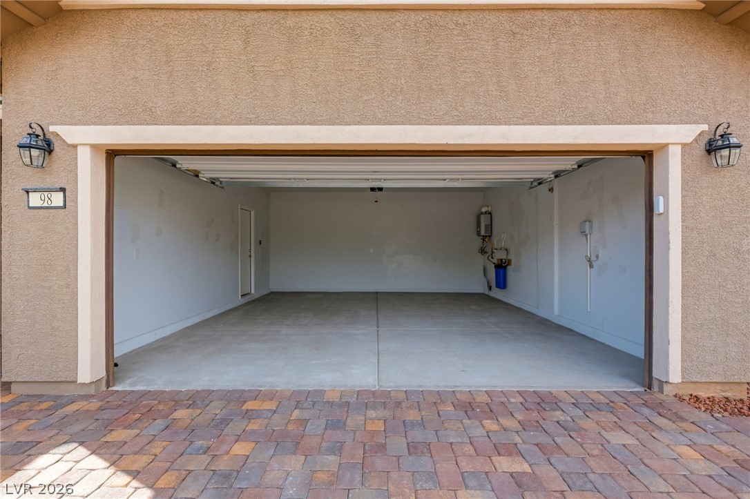 98 Cadence Crest Avenue Henderson NV 89011