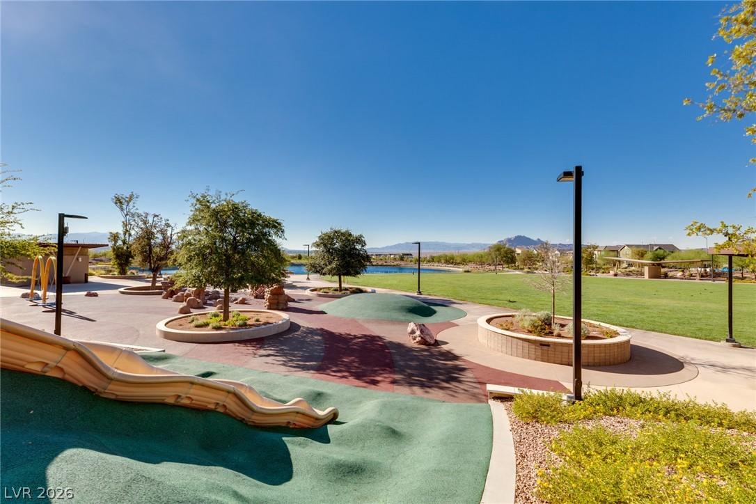 98 Cadence Crest Avenue Henderson NV 89011