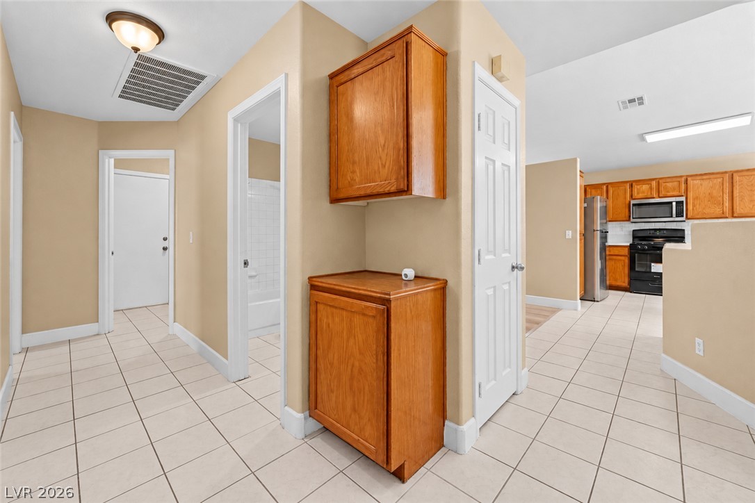 3735 White Ivory Court Las Vegas NV 89147