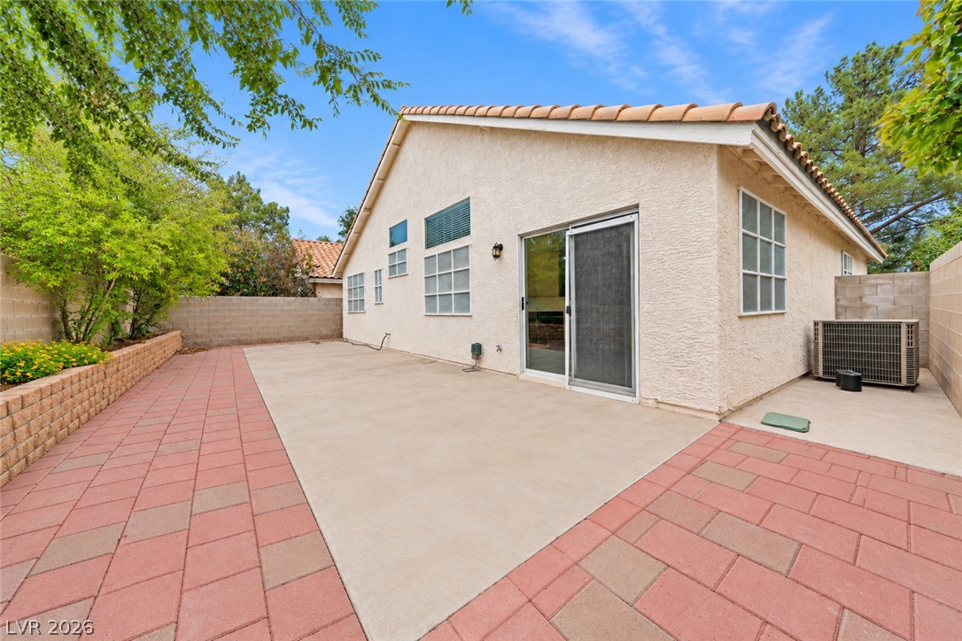 3735 White Ivory Court Las Vegas NV 89147