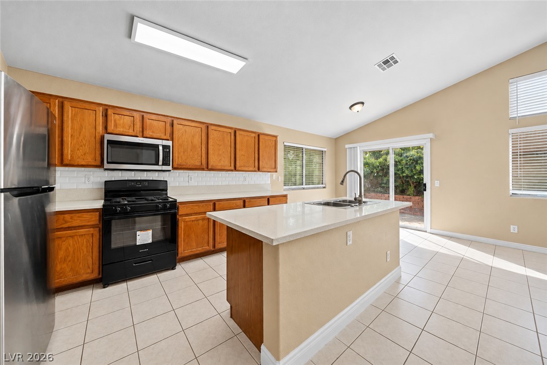 3735 White Ivory Court Las Vegas NV 89147
