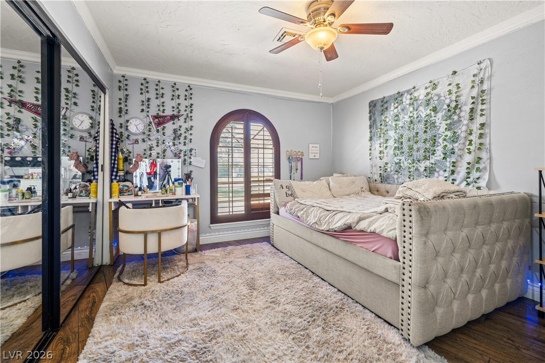 209 Dalmatian Lane Las Vegas NV 89107