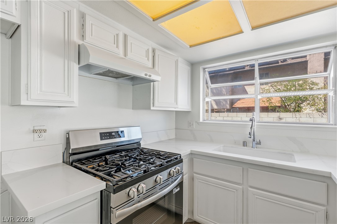 6058 Mirror Lake Drive Las Vegas NV 89110