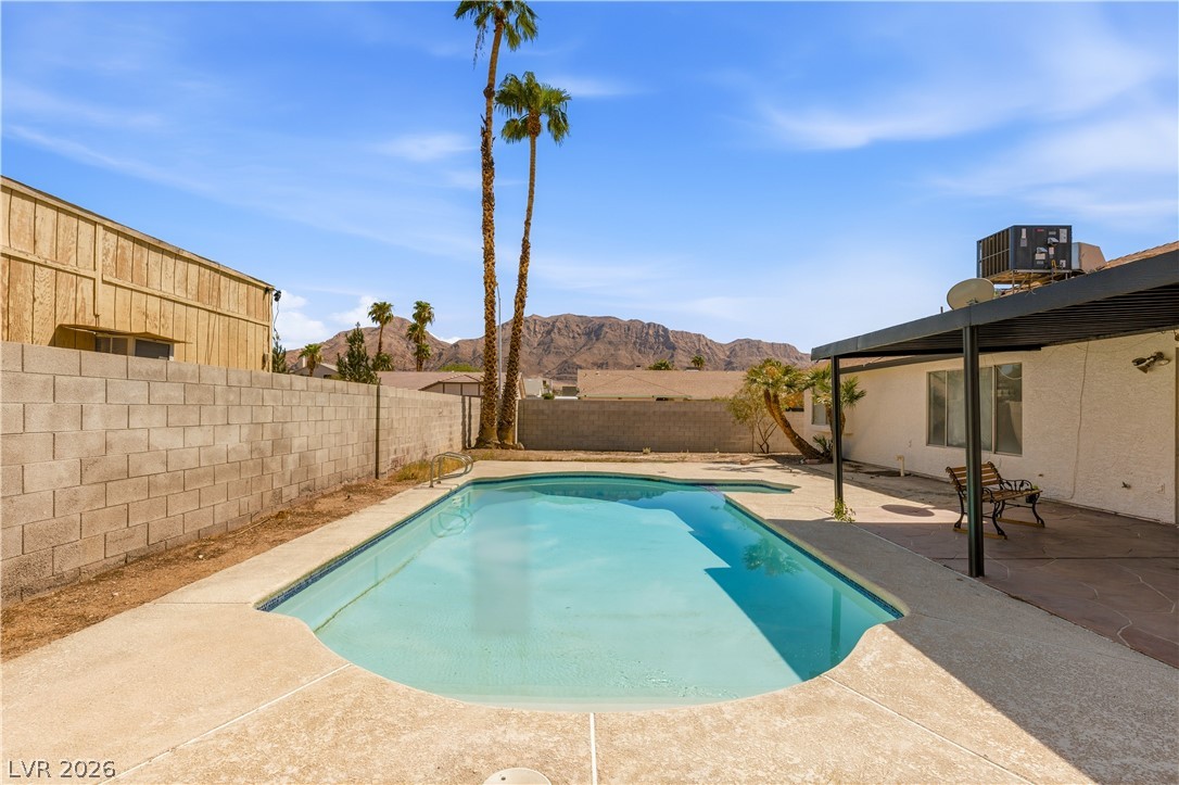 6058 Mirror Lake Drive Las Vegas NV 89110