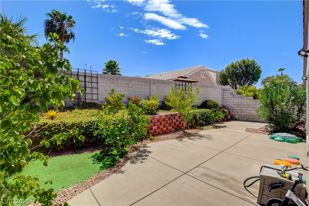 299 Deerleap Circle Henderson NV 89052