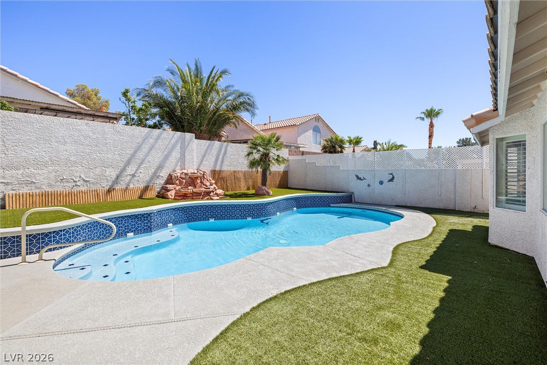 9886 Masked Duck Avenue Las Vegas NV 89117