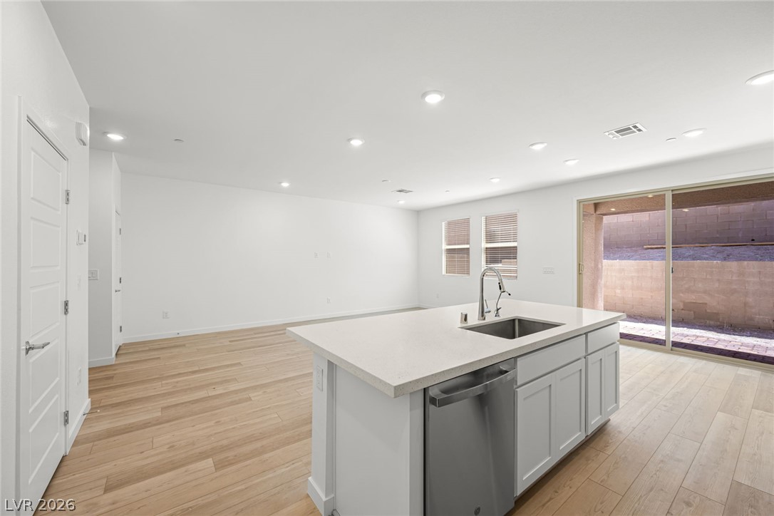 1467 Great Snipe Avenue Las Vegas NV 89138