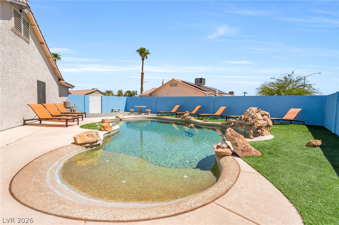 719 Carlitos Avenue North Las Vegas NV 89031