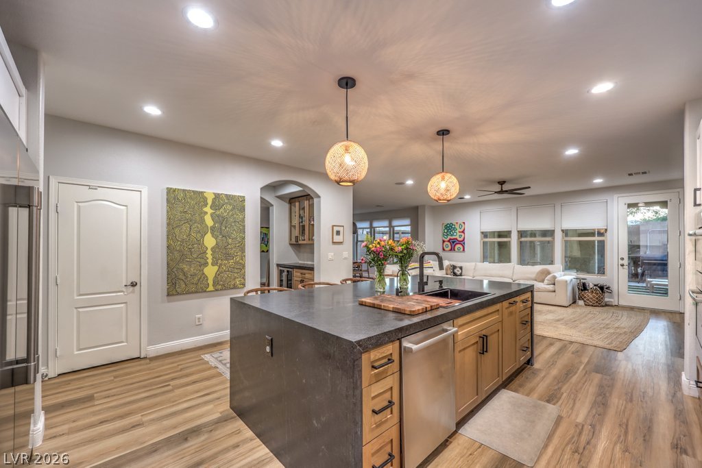 7865 Alameda Creek Street Las Vegas NV 89113