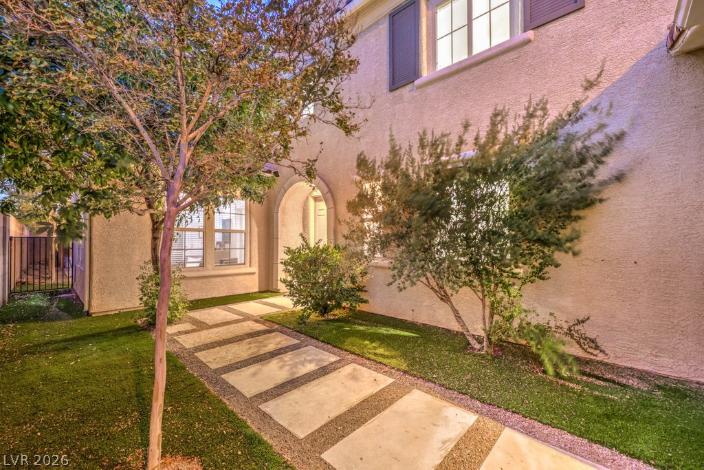7865 Alameda Creek Street Las Vegas NV 89113