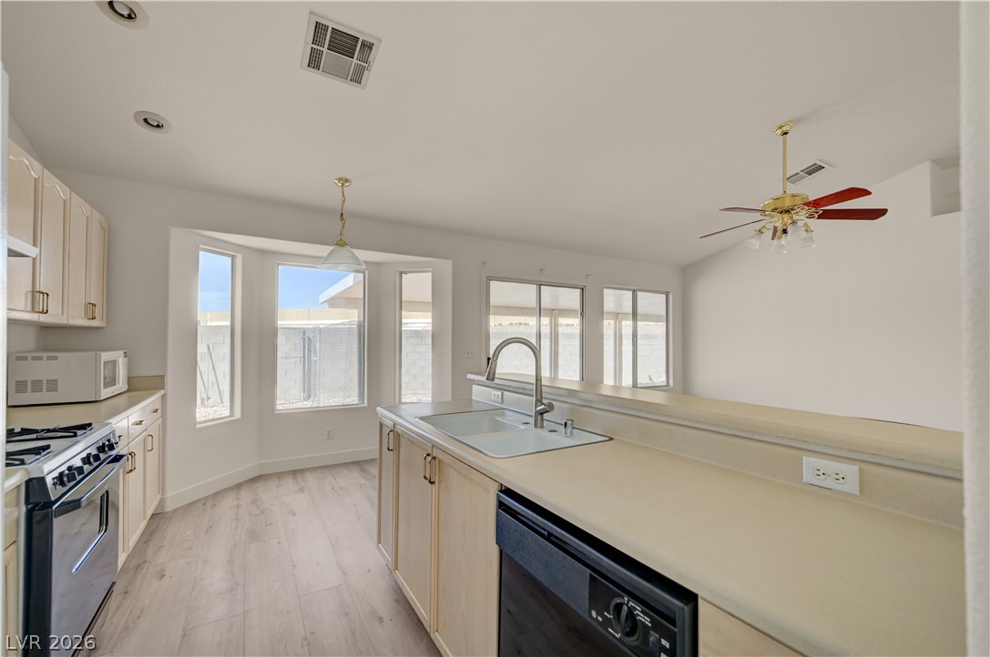 970 Hunters Run Drive Henderson NV 89002