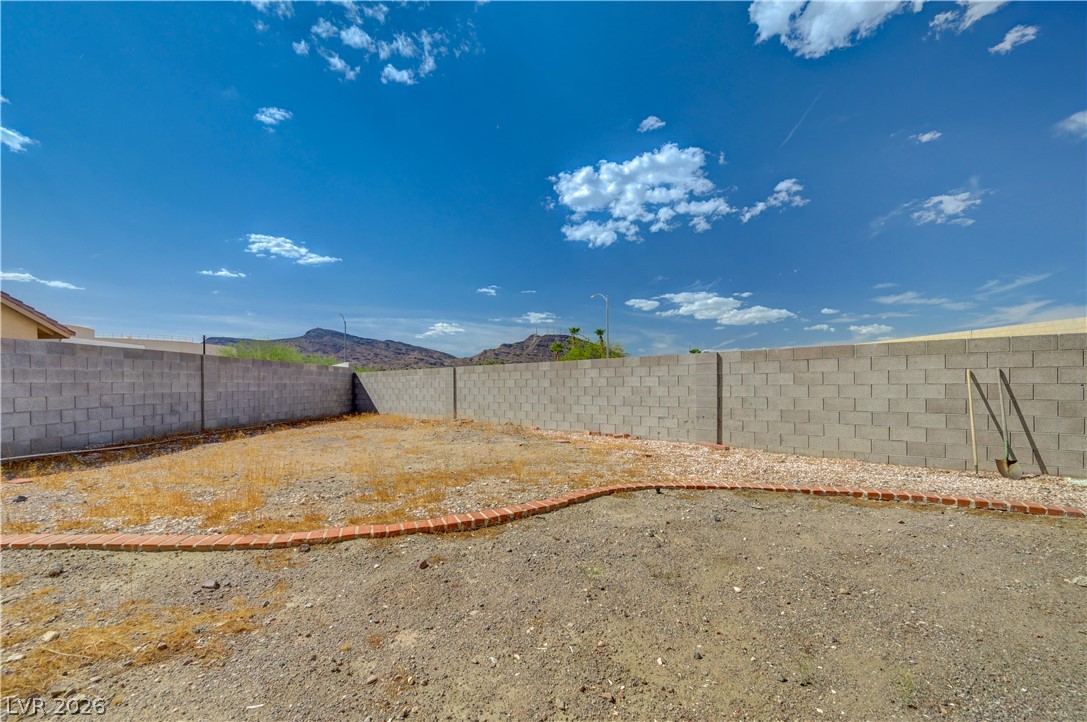 970 Hunters Run Drive Henderson NV 89002