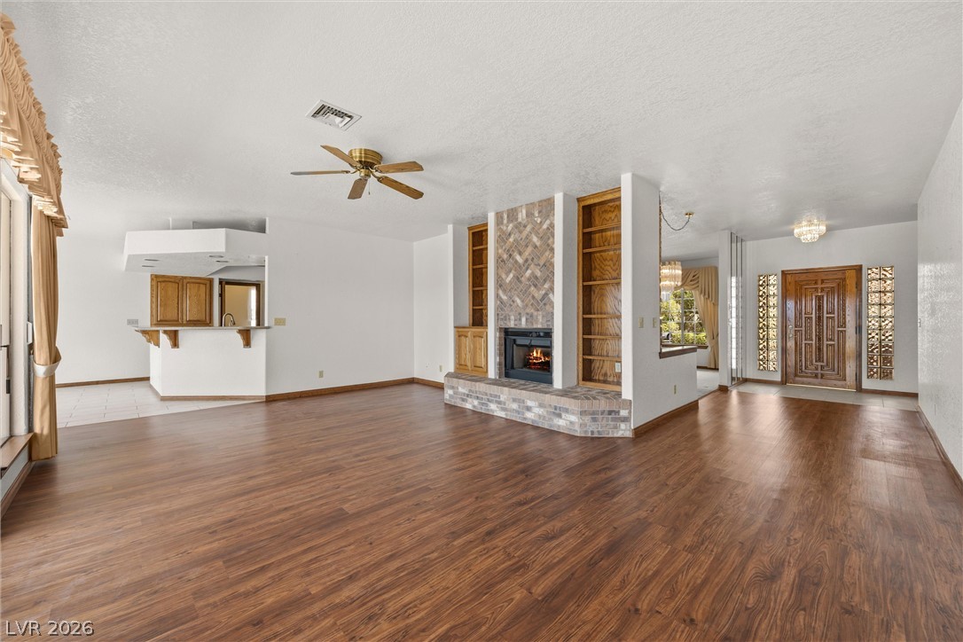1961 Napoleon Drive Las Vegas NV 89156